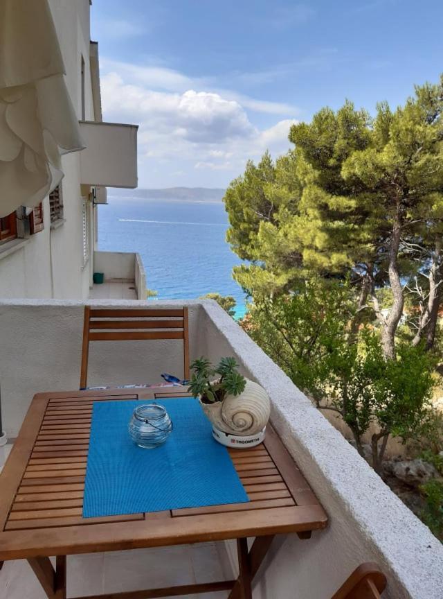 Peace And Quiet Apartment In Brela, Croatia Экстерьер фото